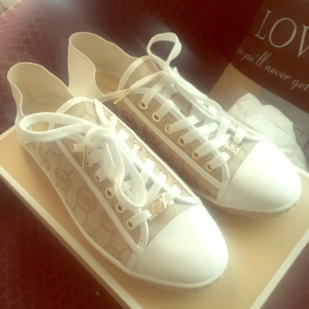Micheal Kors Sneakers